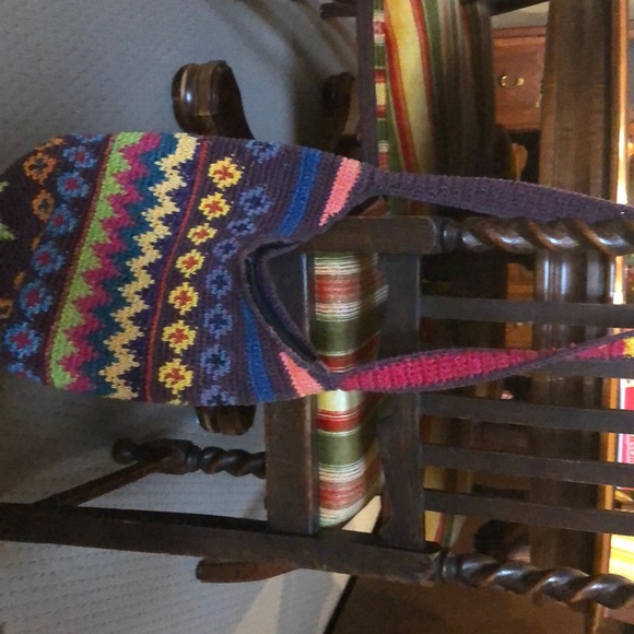 Boho style knit purse - Picture 2 of 3
